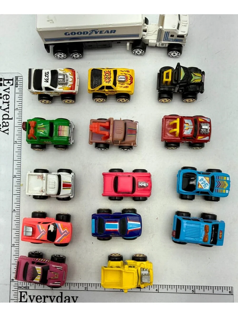 1987 Galoob Micro Machines ROAD CHAMPS Mini Monster Wheels Car / Truck Lot 15